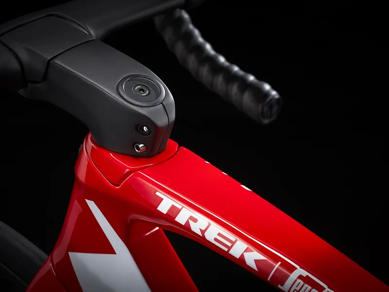 2022 Madone SLR 6 Etap Road Bike Navy Carbon Smoke and Viper Red-7